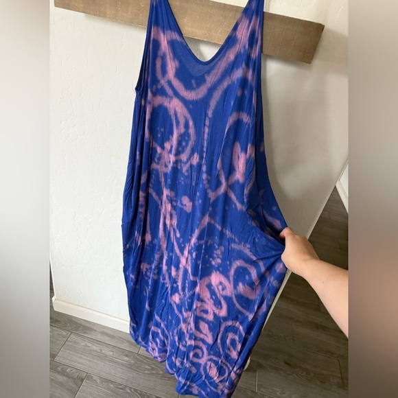 Boutique|Vibrant Blue and Pink Tie-Dye Sleeveless Maxi Dress,Drapey boho style• - Picture 2 of 9
